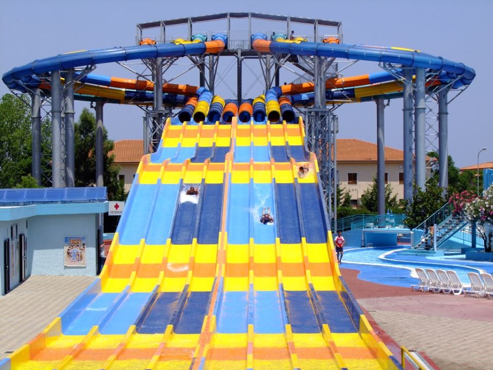 Acquapark Odissea 00 Rossano Calabro Toureventitalia Ti Porta Verso Gli Eventi Che Piu Desideri